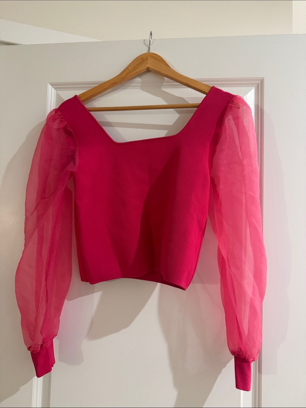 Women’s Pink Puff-Sleeve Square-Neck Top